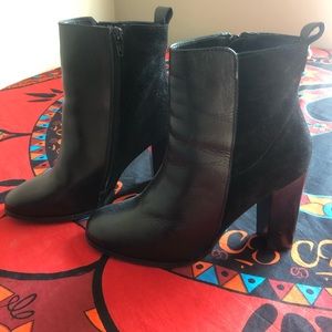 Real leather and suede ankle boots by Rebels